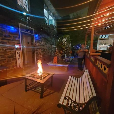Lovely 2 Bedroom Apartment With 2 Entrance And Parking 뉴욕 외부 사진