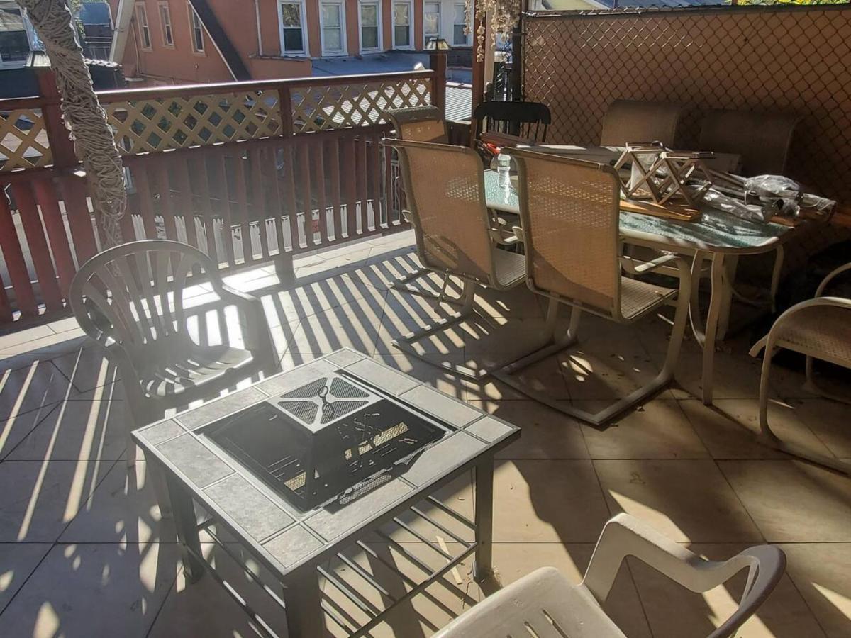 Lovely 2 Bedroom Apartment With 2 Entrance And Parking 뉴욕 외부 사진