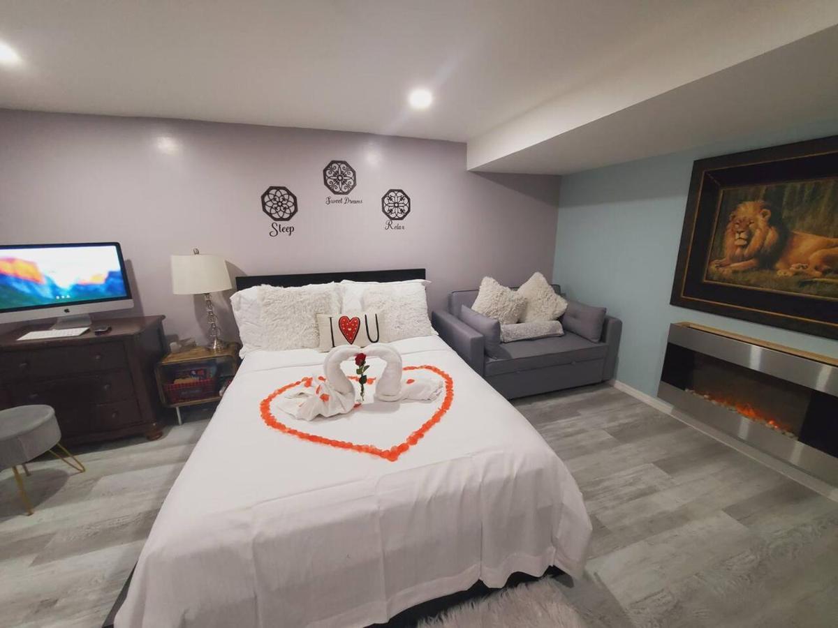 Lovely 2 Bedroom Apartment With 2 Entrance And Parking 뉴욕 외부 사진