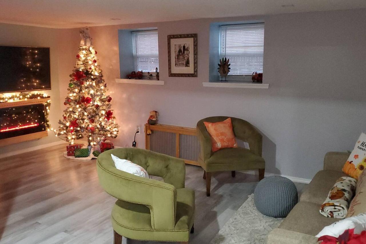 Lovely 2 Bedroom Apartment With 2 Entrance And Parking 뉴욕 외부 사진
