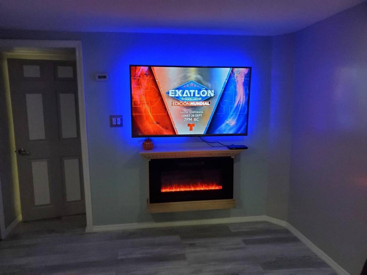 Lovely 2 Bedroom Apartment With 2 Entrance And Parking 뉴욕 외부 사진