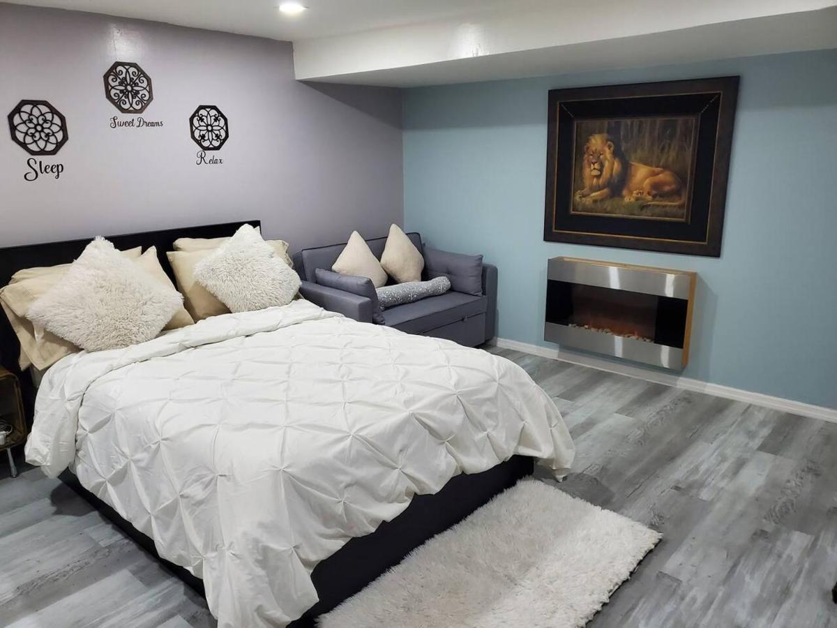 Lovely 2 Bedroom Apartment With 2 Entrance And Parking 뉴욕 외부 사진