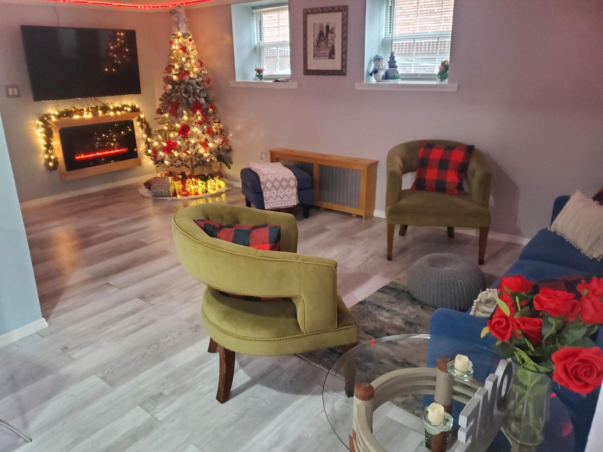 Lovely 2 Bedroom Apartment With 2 Entrance And Parking 뉴욕 외부 사진