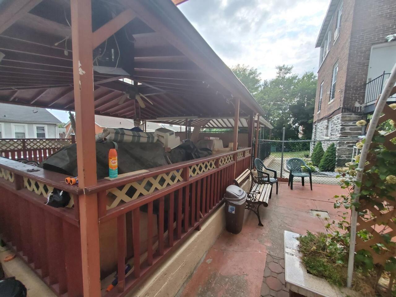 Lovely 2 Bedroom Apartment With 2 Entrance And Parking 뉴욕 외부 사진
